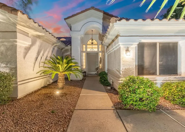 Holiday home Desert Escape Minutes From Shopping, Dining & Golf