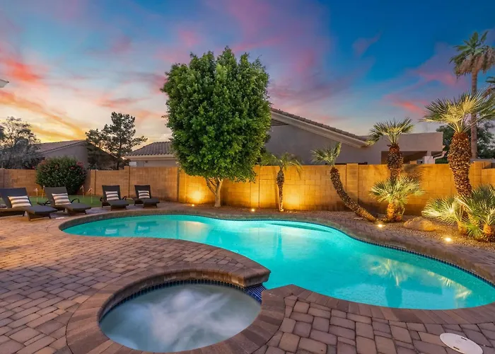 Desert Escape Minutes From Shopping, Dining & Golf Phoenix